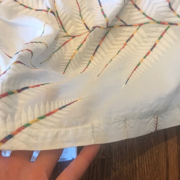 White off the shoulder crop top - Picture 3 of 3